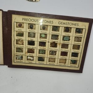 Vintage 30 Gemstones Rough Pocket Compendium samples collection identify book